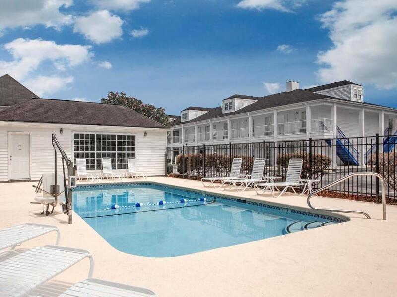 Baymont By Wyndham Brunswick Ga Hotel Kültér fotó