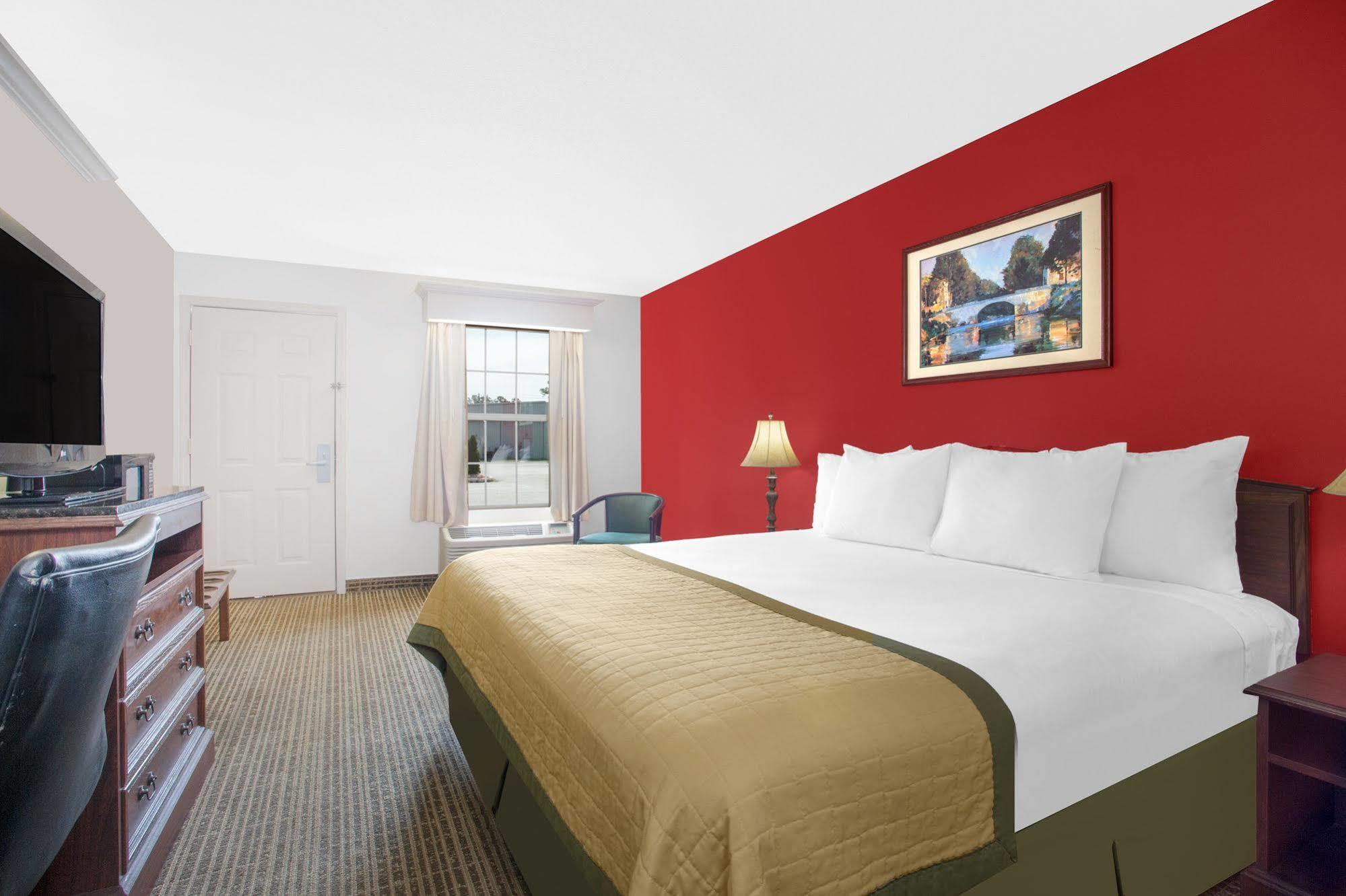 Baymont By Wyndham Brunswick Ga Hotel Kültér fotó